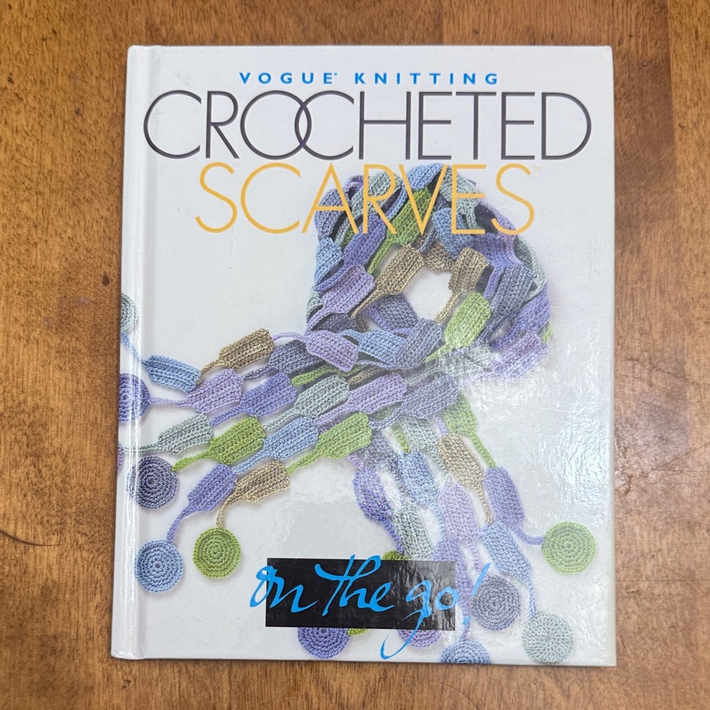 🧼 Vintage Vogue Knitting Crocheted Scarves Book